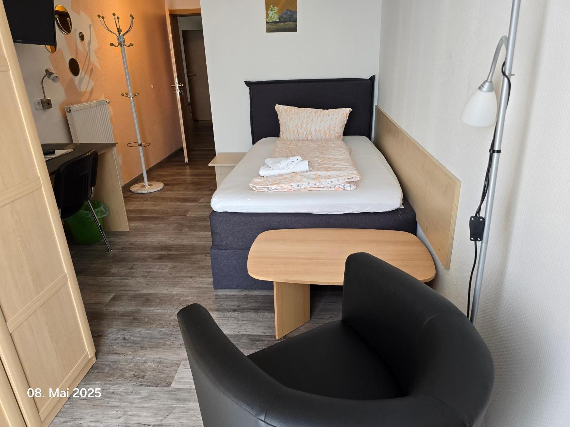 Hotel Ackermann Riedstadt المظهر الخارجي الصورة