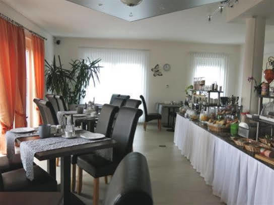 Hotel Ackermann Riedstadt المظهر الخارجي الصورة